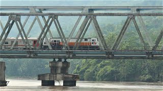 Ranggajati Train Cross Over Railway Bridge | Java Railfanning