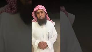 آخر قصائد الشاعر راجح العجمي رحمه الله بعد مرضه ينصح بها أبناءه على وحده الصف