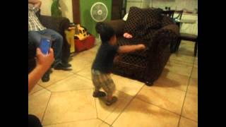2 years old baby dancing