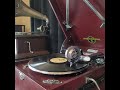 岡 晴夫 ♪船は港にいつ帰る♪ 1951年 78rpm record. Columbia Model No G ー 241 phonograph