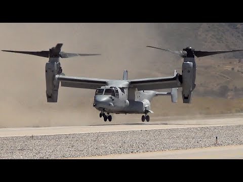 Awesome USMC MV-22B Osprey Landing at Hangar 24 AirFest 2017