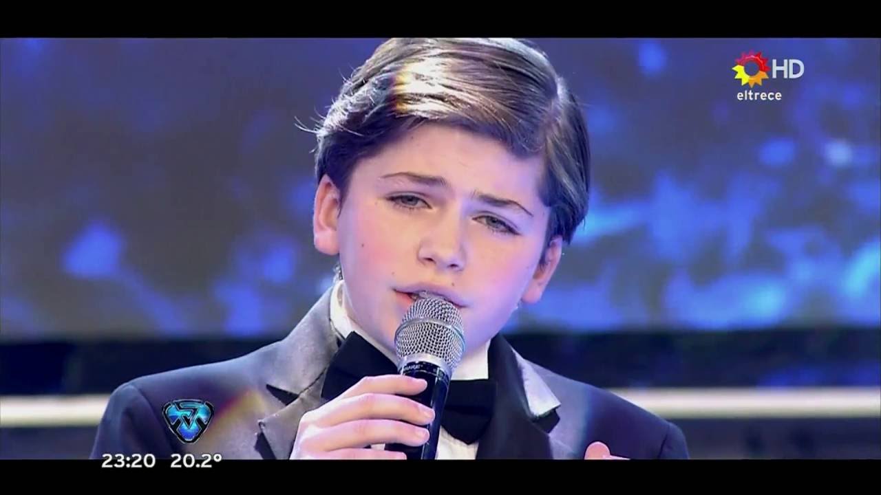 MARTIN SAVI EN SHOWMATCH   Caruso