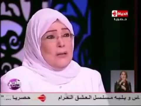 واحد من الناس شاهد كيف علم الشيخ محمود الحصري أولاده حفظ القرآن الكريم
