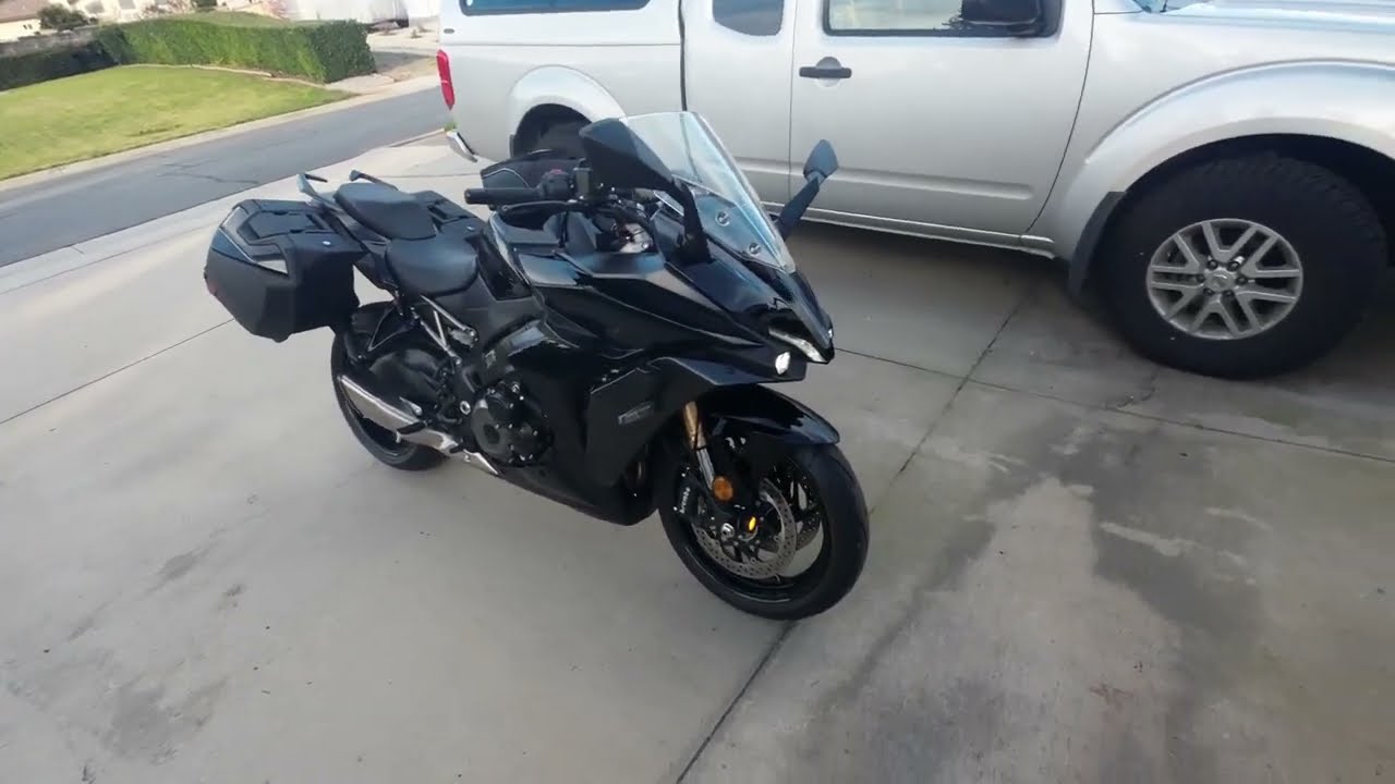 GSX-S1000GT Auxiliary Running Lights