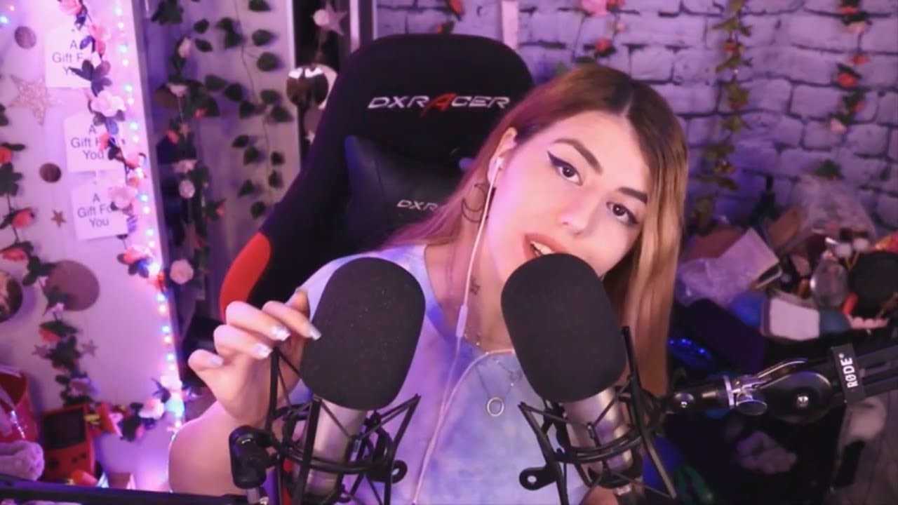 ASMR Repeating 'Chocolate Cupcakes' With Mic Scratching/Brushing || Ear to Ear