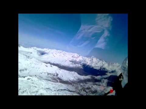 Gliding Wave Flight in the Pyrenees  Huesca   Spain