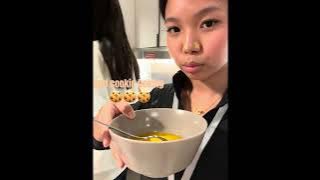 copy D8CC3DFA 4438 4579 A84C 51E8D4974536