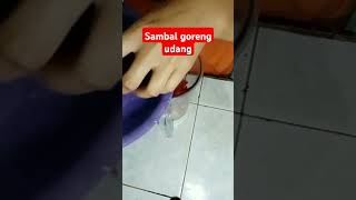 Download Lagu sambal goreng udang vs kentng MP3 Download Lagu sambal goreng udang vs kentng MP3