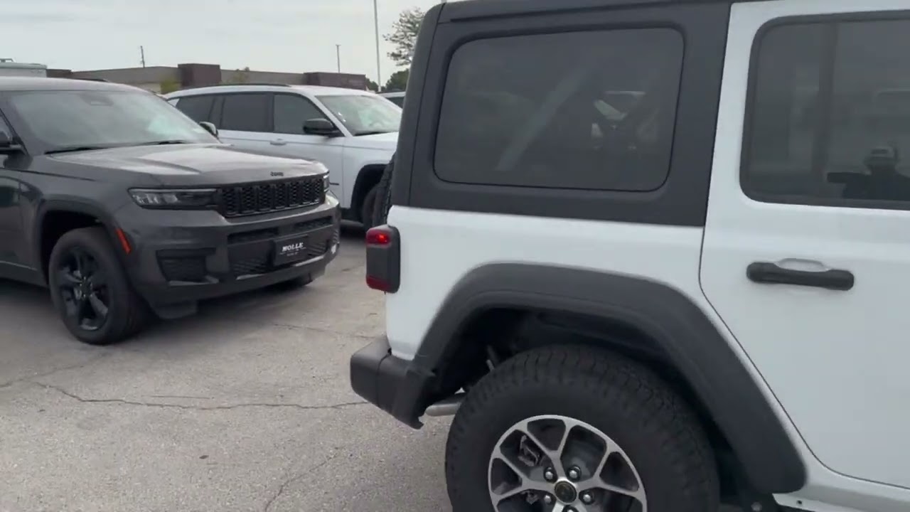 2025 Jeep Wrangler Trims, Colors & Off-Road Options | Full