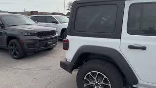 2025 Jeep Wrangler Trims, Colors & Off-Road Options | Full Walkthrough 🚙🔥