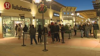 North Texans pack stores for deals on Black Friday