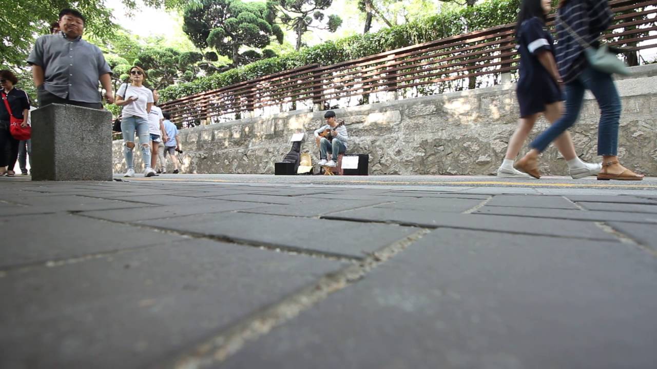 【週末ぶらり旅】路上音楽演奏を聴いてみた!感動!韓国旅行⑦ #125 - YouTube