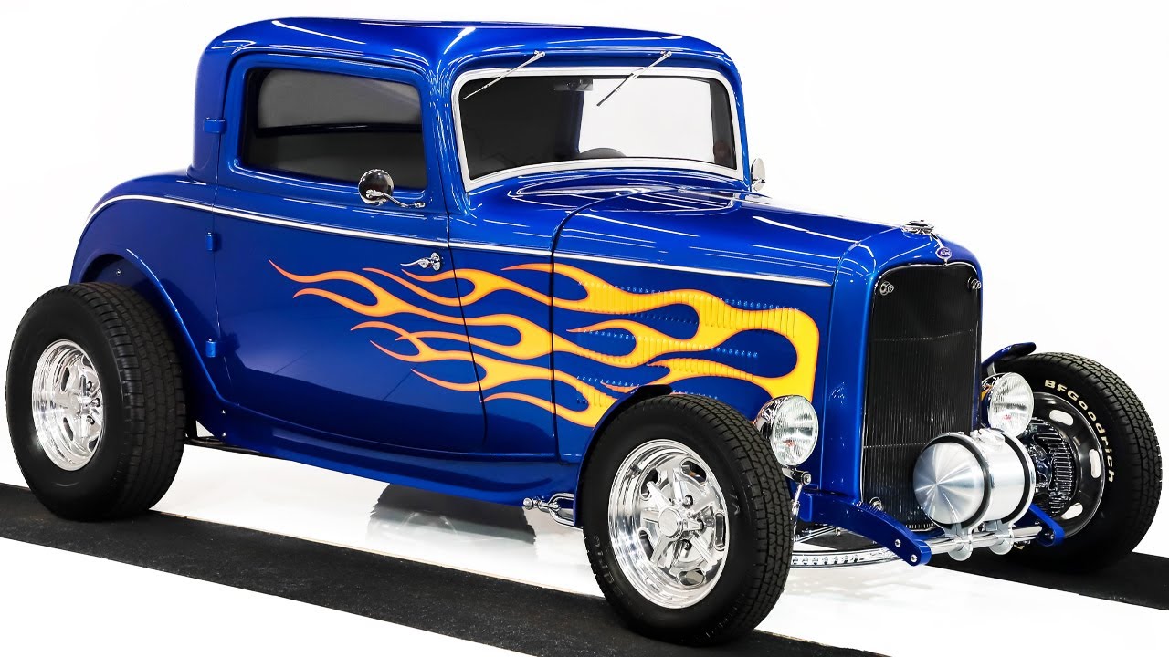 1932 Ford Custom Hot Rod for sale at Volo Auto Museum (V21990