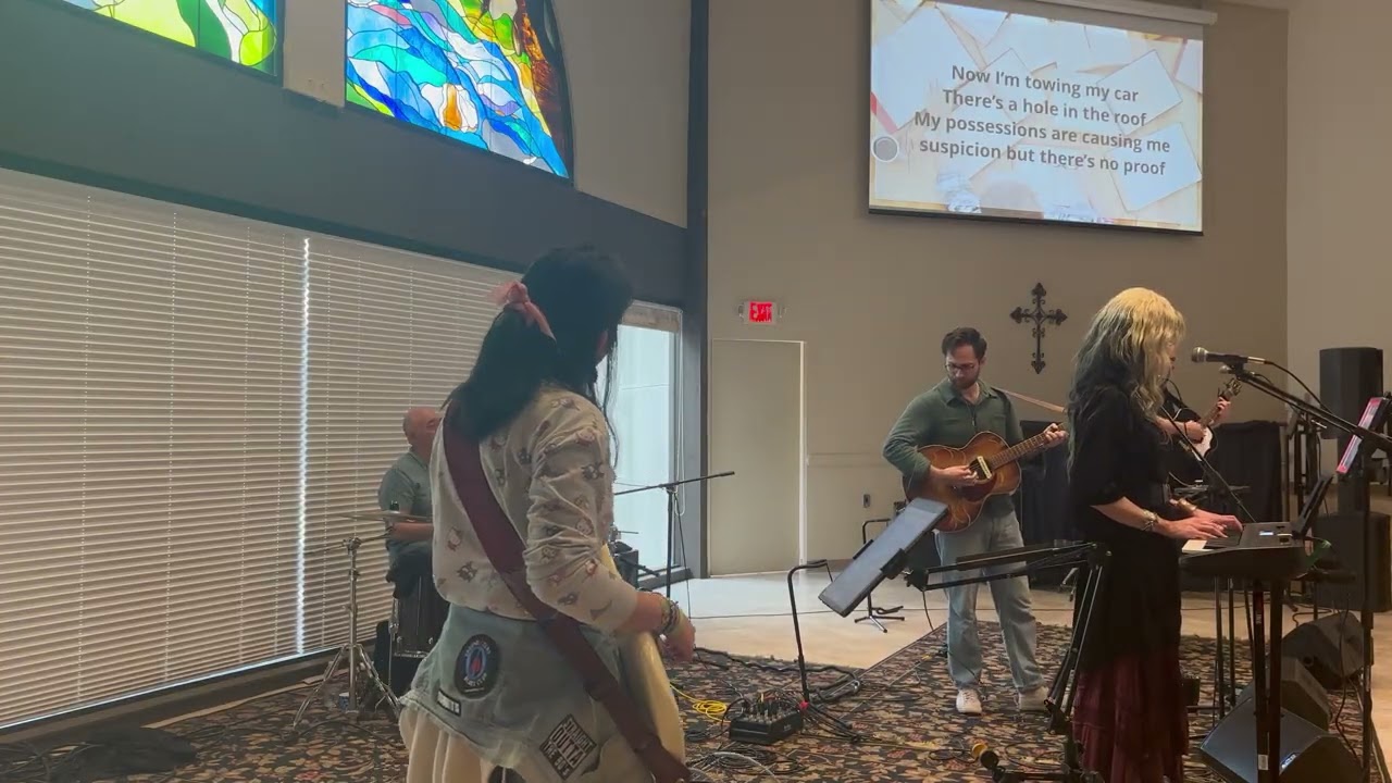 Don't Dream It's Over Cover