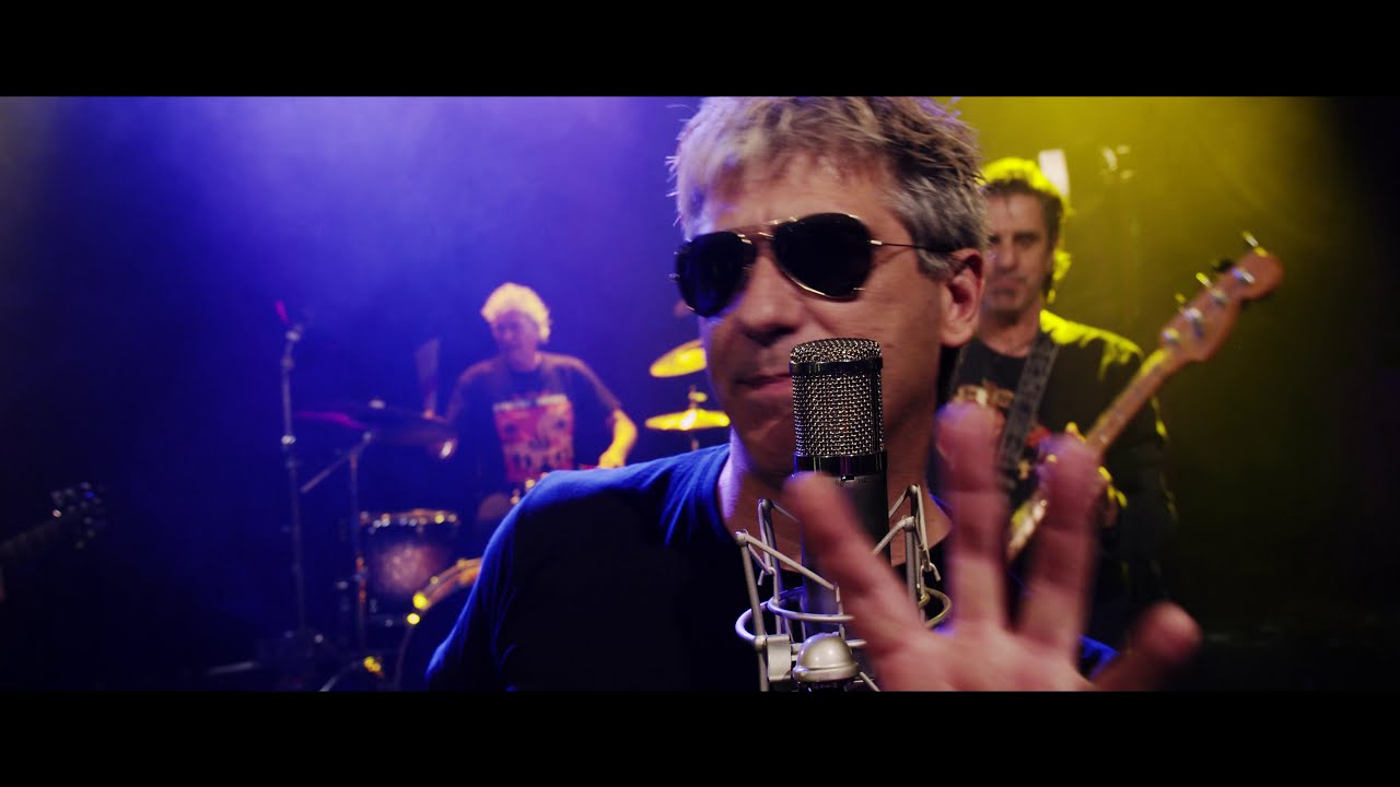 Daleka Obala - U Reggaeu Je Spas (Official Music Video)