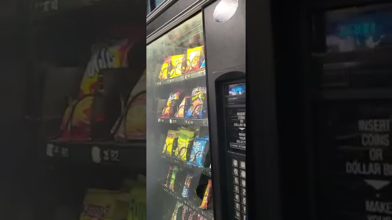 Deer Park Laundromat Crane Vending Machine YouTube