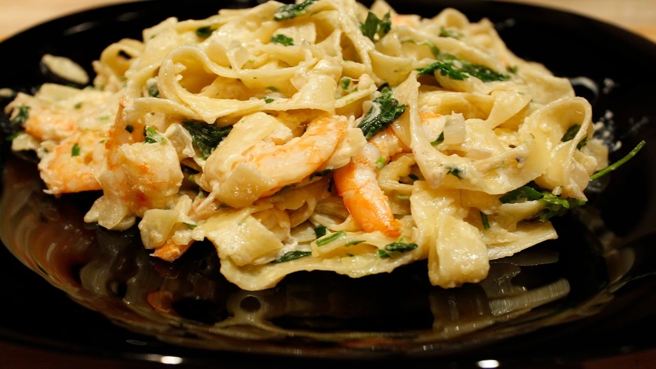 Паста Альфредо с креветками и шпинатом - YouTube