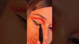 Pink cut crease And a pop of color💖
