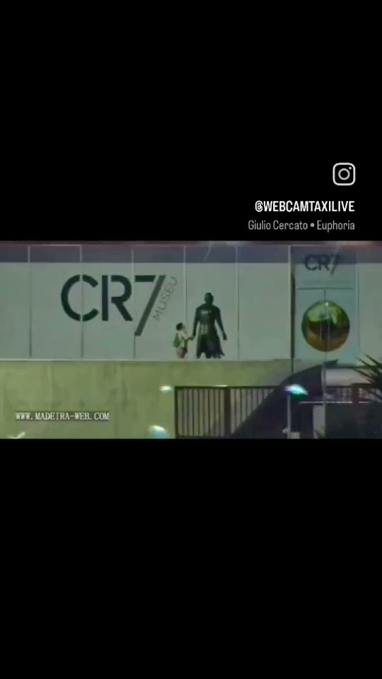 CR7 Museum live webcam Avenida do Mar Funchal, Madeira Island, Portugal