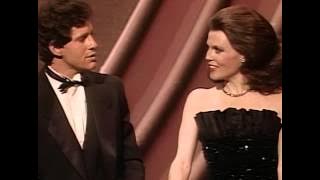 Gandhi Wins Costume Design: 1983 Oscars