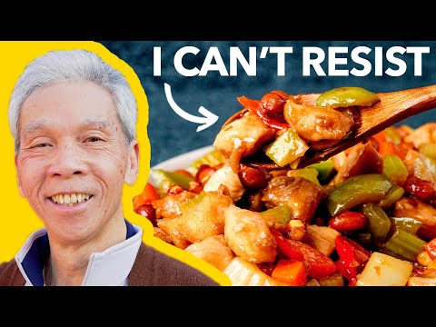 видео: 🤤 Dad's ADDICTIVE Kung Pao Chicken (宮保雞丁)