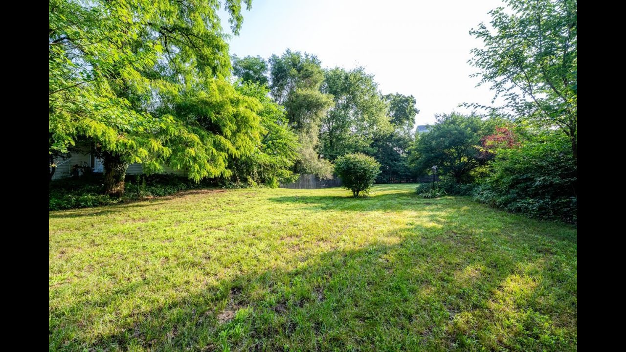 121 N Barker Street New Buffalo, MI Homes for Sale | cressyeverett.com