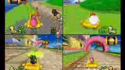 Mario Kart Double Dash!!: 4-Player Peach Beach