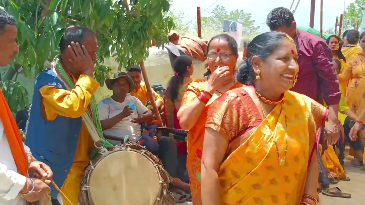 स्वयं भी नाचे और  ना नाचने वाले को भी नचा दें सुखदेव दास का मंडाण