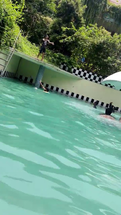Blue pani with moja prio jonogoshti #thegreateaters #swimming #enjoy #resort #cricket #dhaka