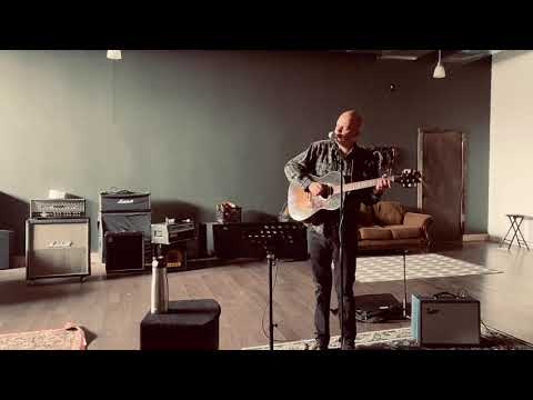 "I Was Young When I Left Home" (Bob Dylan Cover) - Oli McCracken