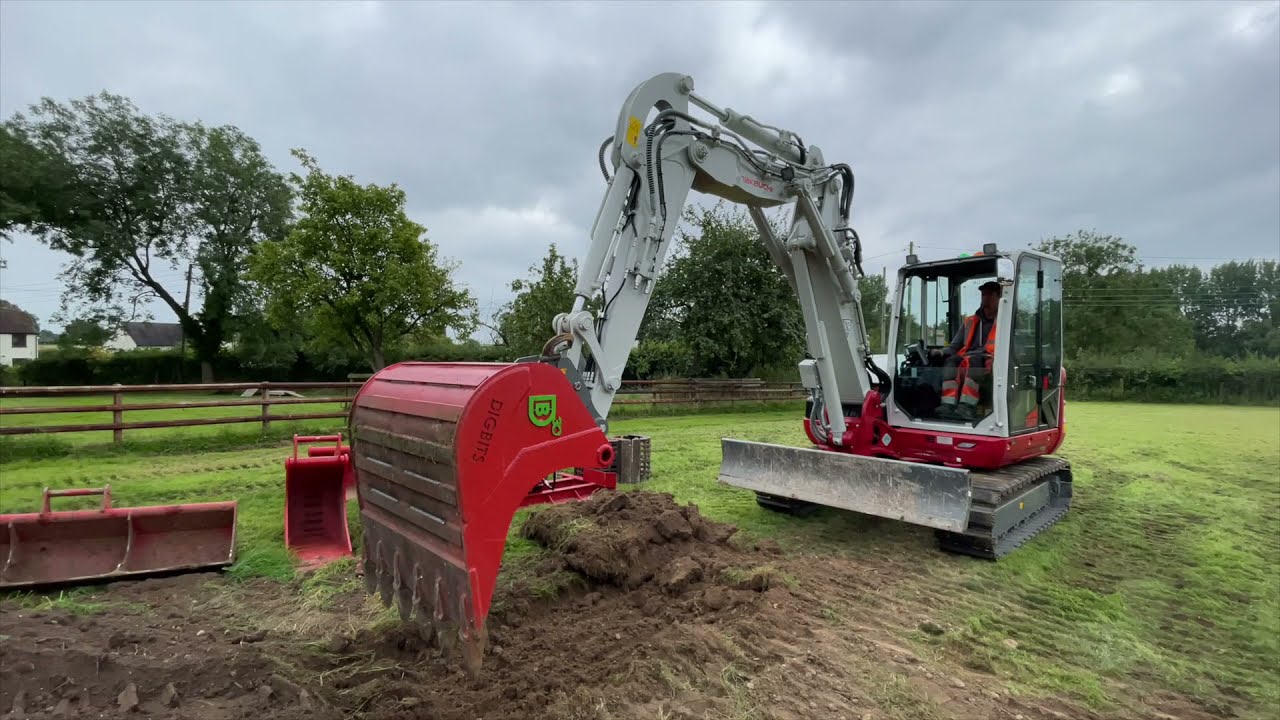 Onsite with Dave Stone Excavator Services and its new range of Digbits manufactured attachments