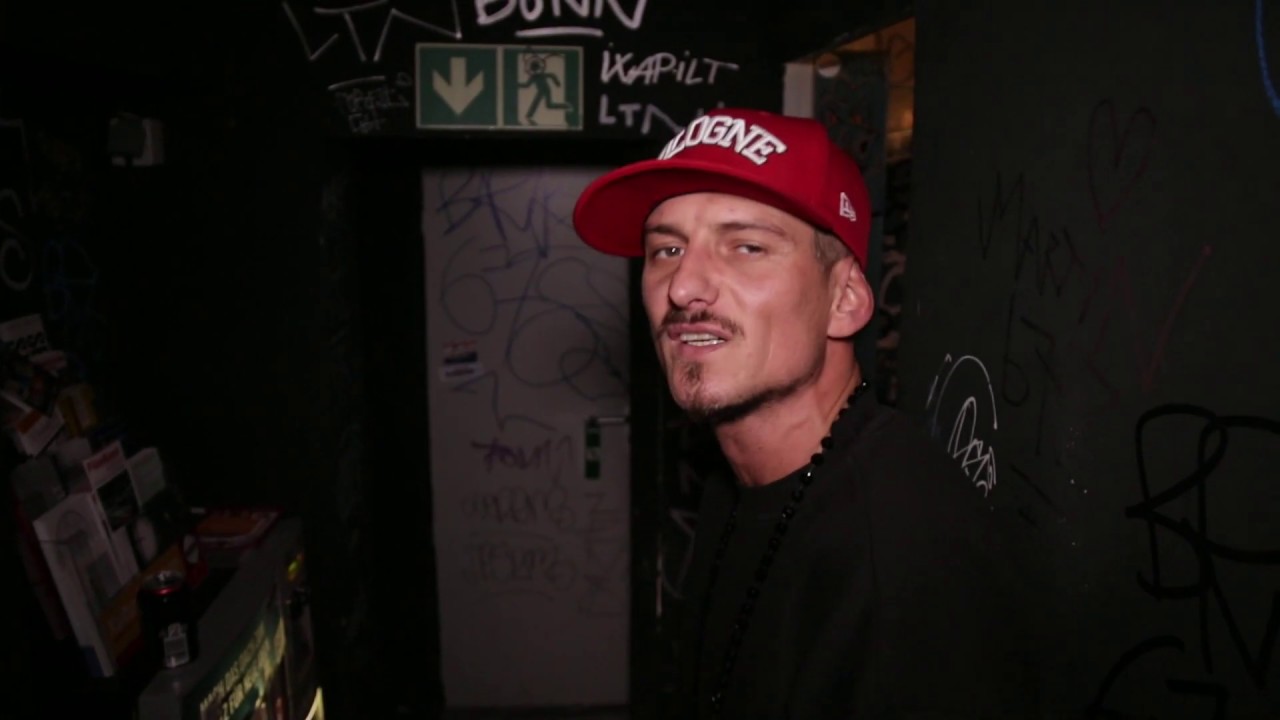 YourBoySmo -  family first (prod MrHide)