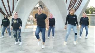 Download lagu Bila Bermimpi Kamu Jaga Dari Tidurku || Tiktok Viral || Sanggar Senam JUL'STUDIO