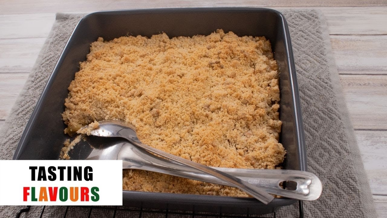 Easy apple crumble recipe with brown sugar in topping | Stewed apple crumble