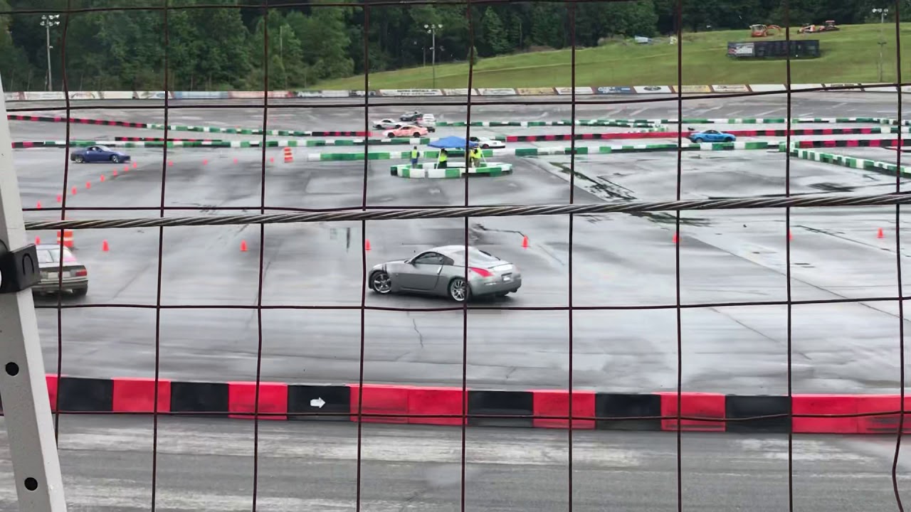 Jace Kern 350Z Drifting at Lanier Raceplex - YouTube