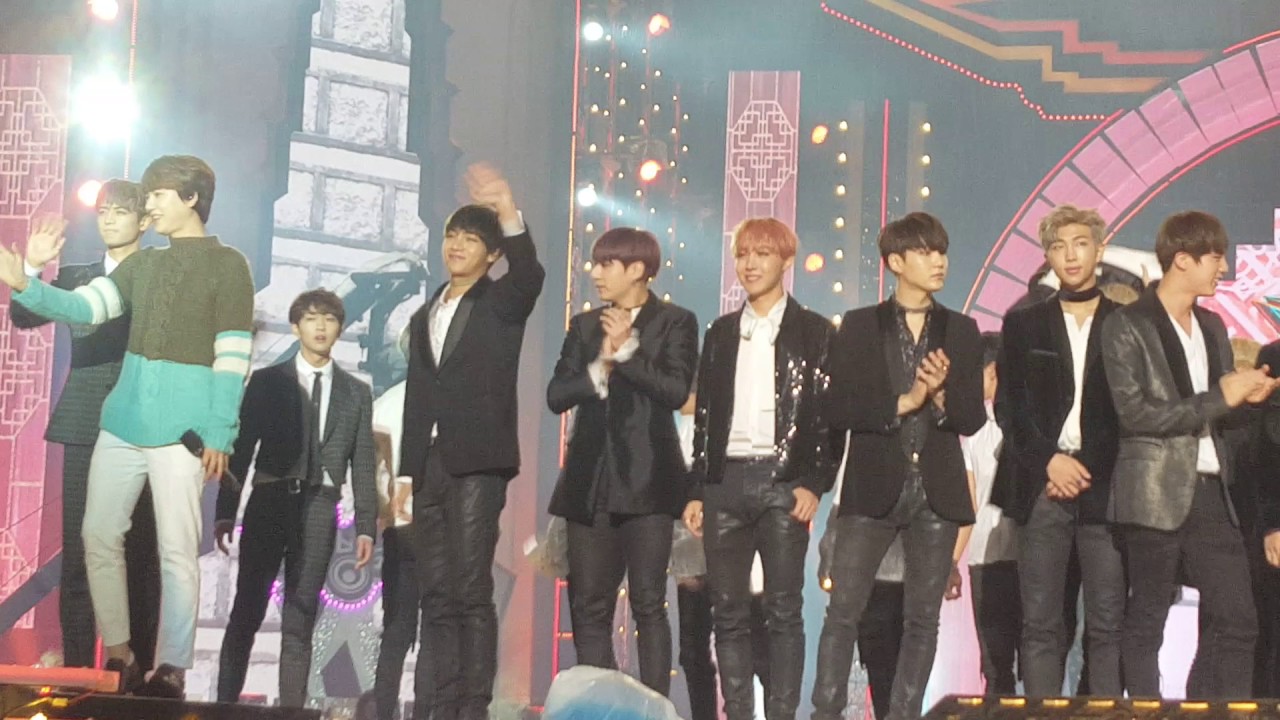 161118 Music Bank Special Stage in Gyeongju - Ending (BTS focus)