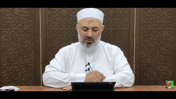 لا يجوز للمرأة الحائض لا ان تحمل المصحف ولا ان تقرأ القرآن الكريم