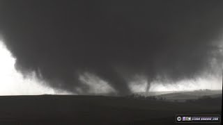 Large and loud wedge/multivortex tornado moves through Minden, Iowa by Dan Robinson 13,555 views 3 days ago 4 minutes, 12 seconds