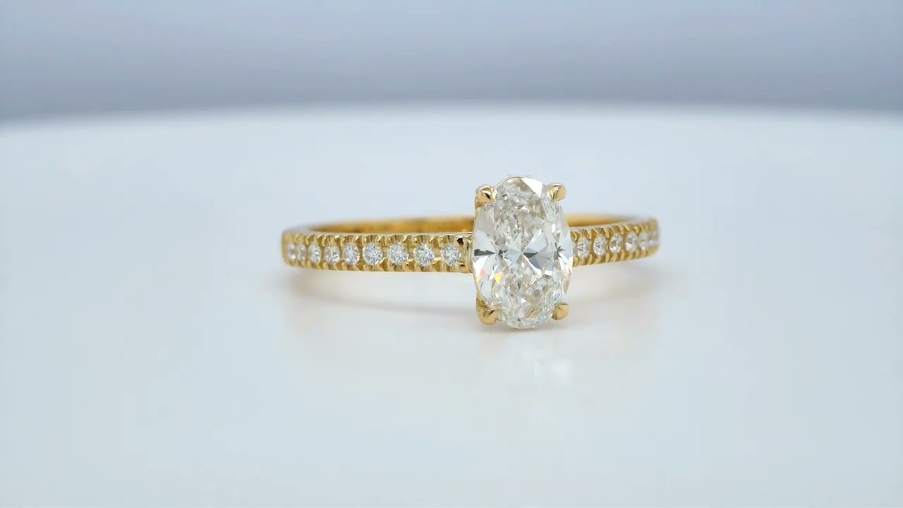 Inspirez-Vous - Nouvelle Collection De Bijoux En Diamant 2025 40 - Orogem Jewelers 0.70 Ct Oval Diamond Engagement Ring E Si1 Gia Certified In 18K Yellow Gold - Orogem Jewelers