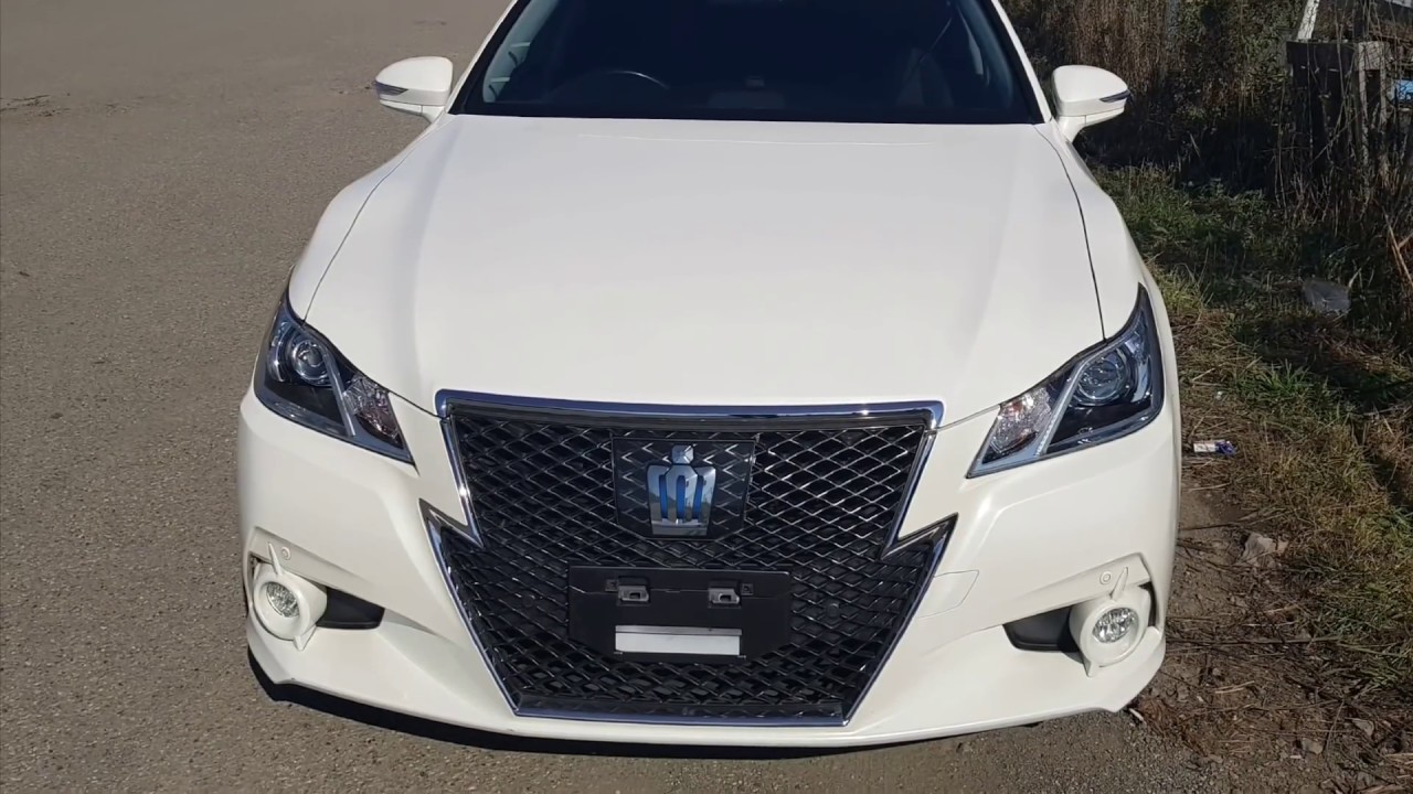 Toyota crown aws210