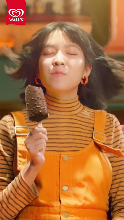 Wall's TopTen Xtra - Bites into 6 Layers of Surprise