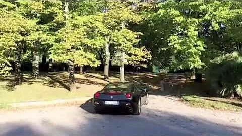 Quanto costa noleggiare una Ferrari a Torino?