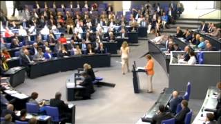 Greece Crisis: Merkel says no negotiations on Greek bailout possible before referendum