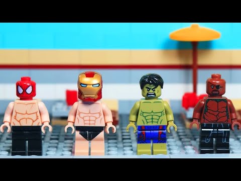 Lego Superhero Swimming Pool Hulk vs Avenger Jumping