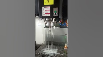 VMC Machine🤯 and cnc machine #vmc #shorts #youtubeshorts