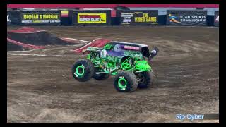 Demolition Madness! Monster Truck Goes on a Rampage screenshot 2