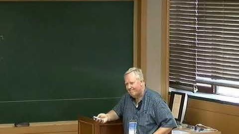 Asymptotic behavior of solutions to the VLASOV-poisson and VLASOV-maxwell equations...