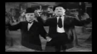 Michael Jackson - Billie Jean - Laurel and Hardy
