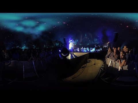 Childish Gambino - PHAROS VR "Me and Your Mama"