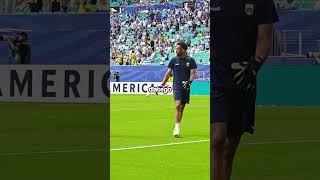 Kto wygra ZŁOTĄ RĘKAWICĘ Mundialu?